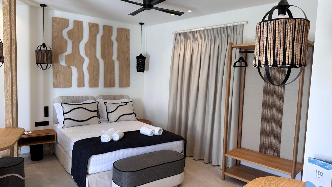Aristotle Suites Adamantas Exterior photo