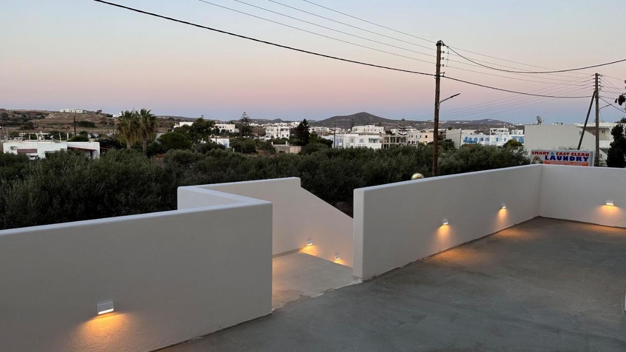 Aristotle Suites Adamantas Exterior photo